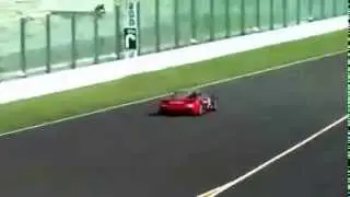 Опасность гоночной трассы.