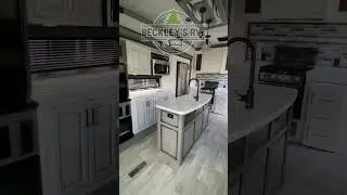 $64,999.00! Used 2021 Keystone RV Montana 3231CK | Beckley's RVs