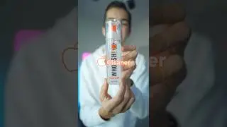 Apple’s SECRET screen cleaner🤔