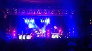 KoRn jam session into Goodbye Cruel World.