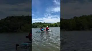 Paddling WILD and free on Old Hickory Lake in a clear kayak 🛶