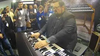 NAMM 2018 - Joey DeFrancesco plays 