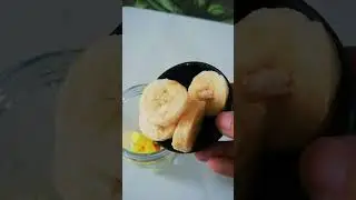 Easy To Make Avocado-Mango-Banana Milkshake