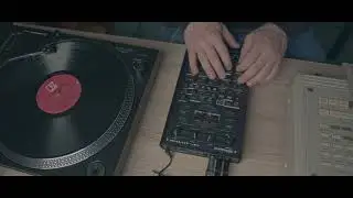 SP 404 MK2 Making a Sampled Beat from Soul Records