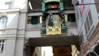 Часы Ankeruhr в Вене