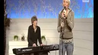 Kate Ryan - Voyage Voyage (accoustic) + Interview II (@ Studio TVL 23-10-09)