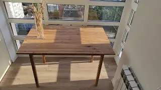 Стол из массива ясеня.