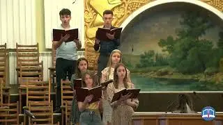 Хор - «De unde vii şi unde mergi»