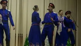 Ансамбль 