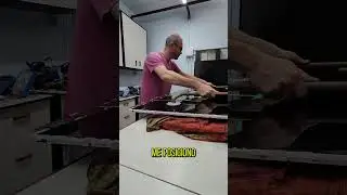 E se a tela LCD da TV descolar da ventosa e quebrar