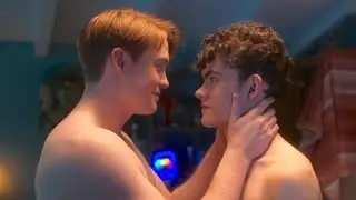 Heartstopper Season 3 - Nick and Charlie have sex