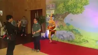 AR Live Video with Yak Animation
