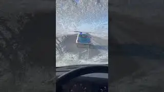 Полицейские помогли водителю в сильный мороз