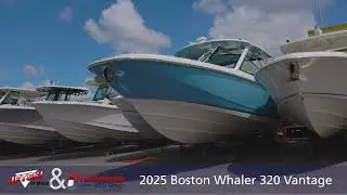 2025 Boston Whaler 320 Vantage
