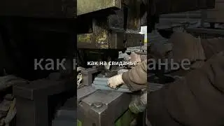 Интересная песня про завод. Кто поет?