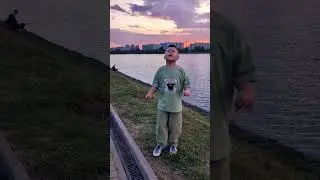 Как прекрасно,что не нужно ждать ни минуты, чтобы начать делать мир лучше #дети#music#роблокс #dance