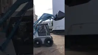 Видео мини-погрузчик BOBCAT TOYOTA JOBSUN 7 бобкэт тойота бобкат ковшовый, в России не работал