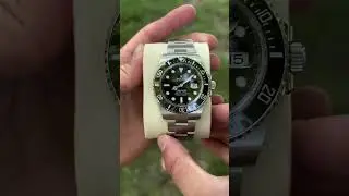Do you have Submariner in your collection? ⌚💭 Share your thoughts below & tag a Rolex fan!⤵️⤵️⤵️ Ro
