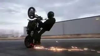 Станрайдинг Мотоцикл ведет себя как необъезженный мустанг!!!