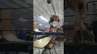 Herzog vs Sadika - Anna Fight Underground. 