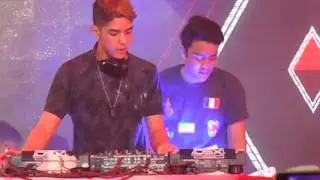 AL GHAZALI, HOTLINE BLING REMIX ! SURABAYA 17 APRIL 2016