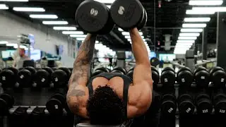 vlog 8 - CHEST & TRICEPS WORKOUT & MORNING ROUTINE