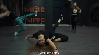 Anik Ninja || Vogue Class || Gwen Stefani  – Hollaback Girl