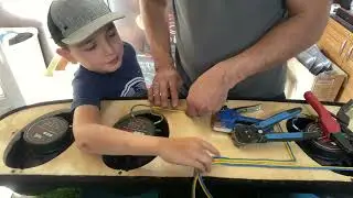Бюджетный авто звук на ваз 2106