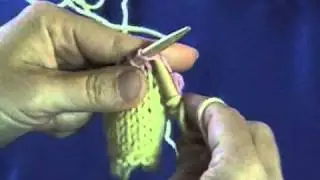 Changing yarn in knitting