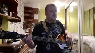 "Bohemian Rhapsody"-Queen (BASS COVER)