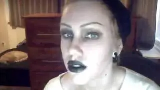 Drawed on eyebrows.