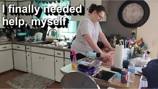 Awesome Son Steps Up To Help Out His Sick Dad