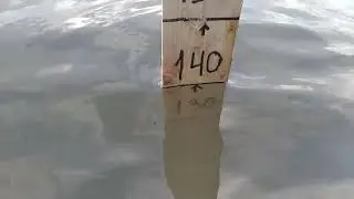 вода в реке Урал прибывает, замеры на 18;00 , 