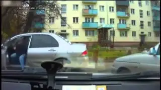 ВсеДТП. 27.04.2014 Сообразим на троих?