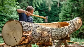 How This Survival Expert Turning a Giant Log into a Stunning Canoe @OutbackMike