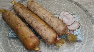 Колбаса куриная.