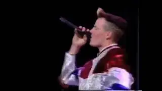 Vanilla Ice | Ice Ice Baby Live | American Music Awards 1/28/91