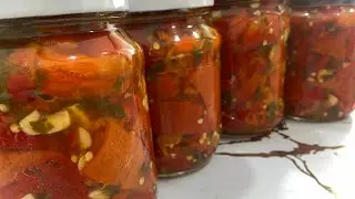 Qışlıq Sobada közlənmiş qırmızı bibər salatı çox ləzzətli