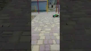 Rc на детской площадке