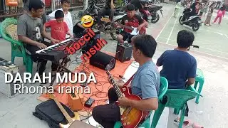 dangdutan di lapangan (Darah muda - Rhoma irama)