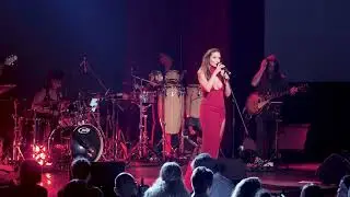Diana Fuentes - Luna de Vino Tinto (Live)
