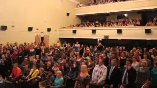 Распевка гайдаровцев с Виктором Огородновым