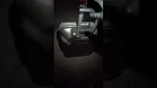 ШТРЭБУХ нашёл на помойке чемодан