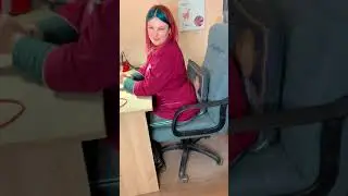 Посадка мастера,почему болит спина при маникюре #shots