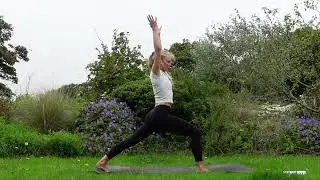 Yoga for Knee Pain & Sensitive Knees | 20 minute all level yoga flow | Yoga with Ilona