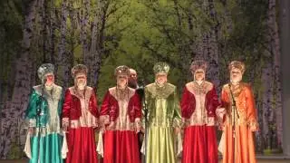 Микола с Украины, с Урала Алексей. Ансамбль народного хора 