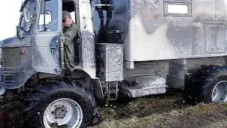 ГАЗ 66 В  ТУНДРЕ НЕ ЕДЕТ 1(-валится