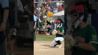 Pittsburgh Pirates pierogi hit the griddy 🤣