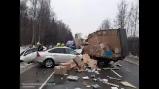 Один труп, двое в больнице в тройном ДТП на Московском малом кольце