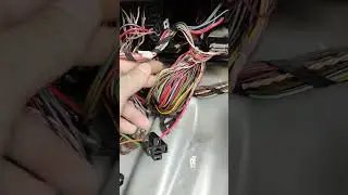 Mercedes A140 W168. На горячую не крутит стартер.